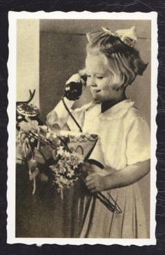 Postcard “Even oma bellen”